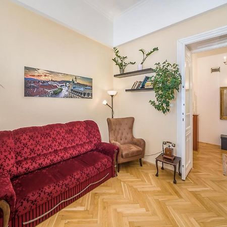 Vintage Apartment Beci Exterior foto