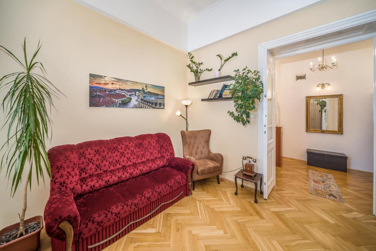 Vintage Apartment Beci Exterior foto