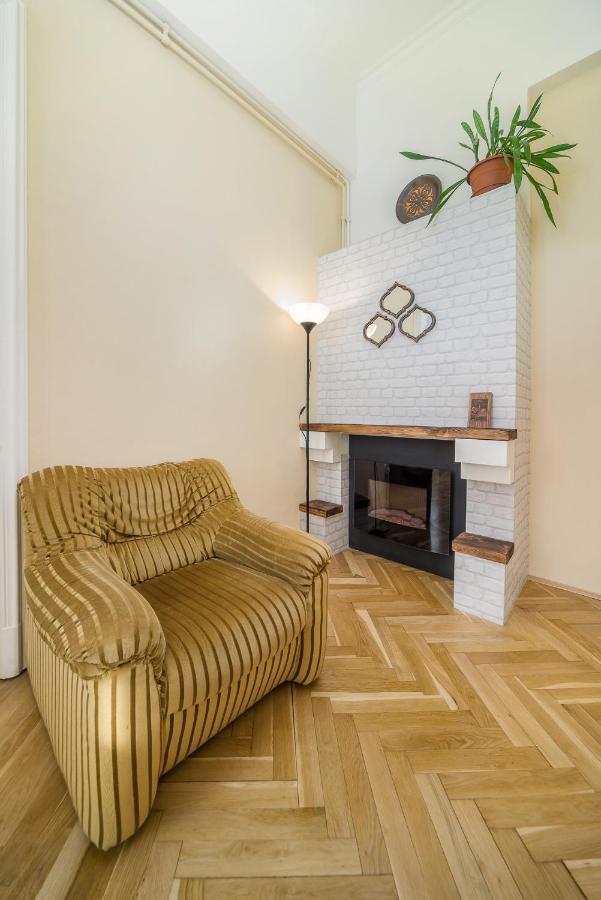 Vintage Apartment Beci Exterior foto
