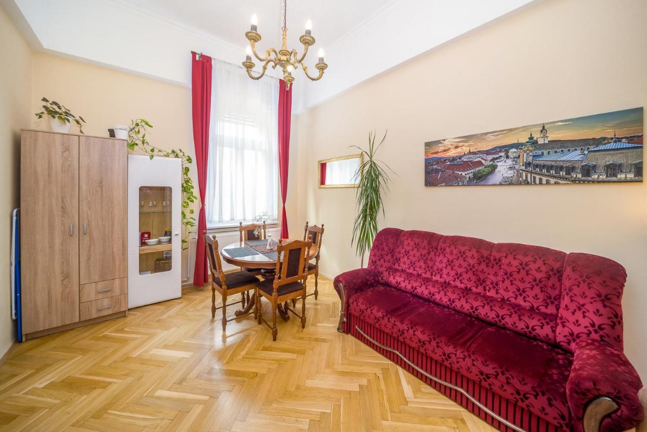 Vintage Apartment Beci Exterior foto